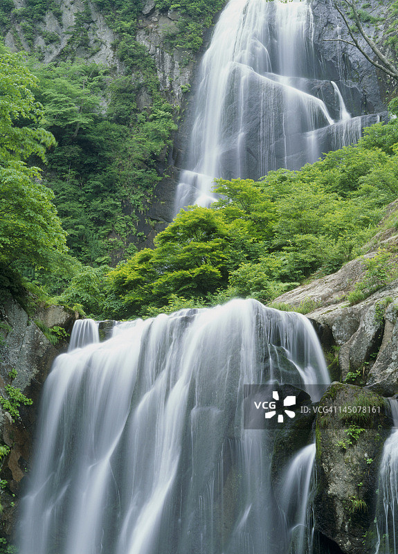 日本秋田北秋田安之瀑布图片素材