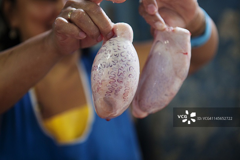 市场上的公牛睾丸图片素材