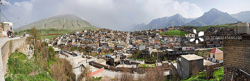 拉万杜兹市全景（库尔德斯坦，伊拉克）图片素材