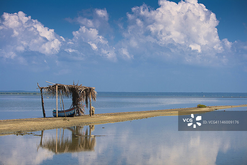 卡尔皮蒂耶泻湖图片素材