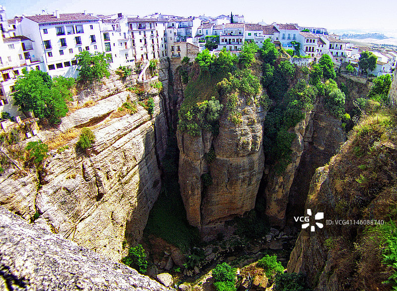 龙达峡谷图片素材