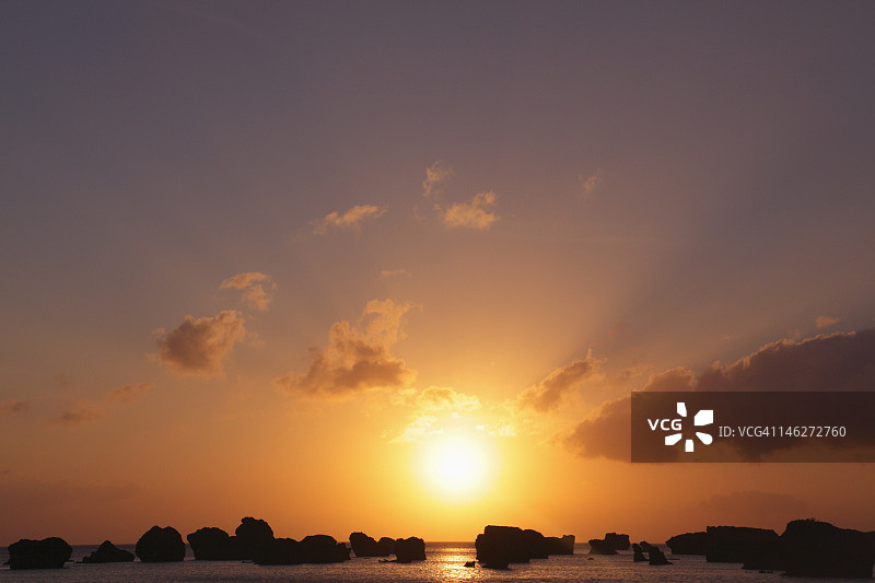 海与太阳图片素材