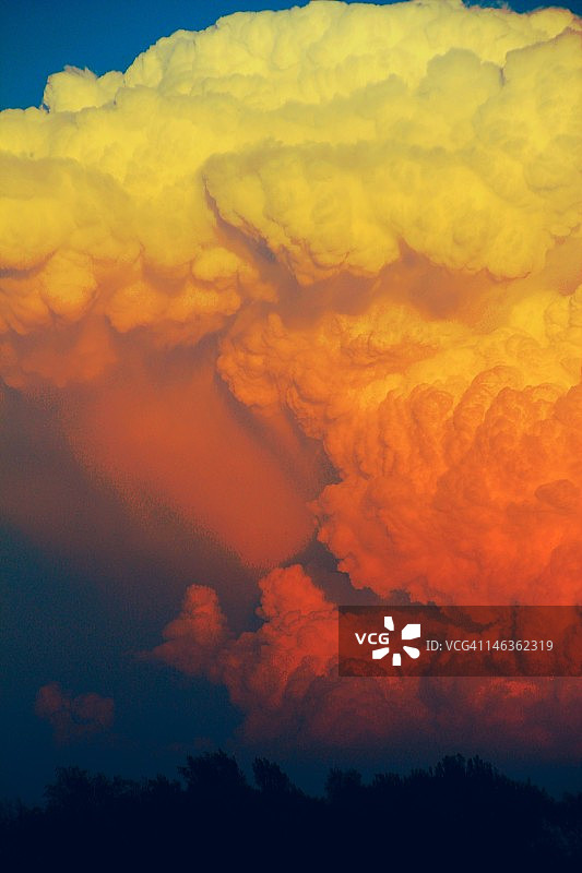 潮湿环境图片素材