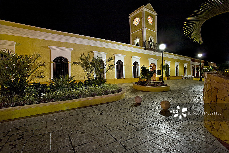 夜晚的市政建筑图片素材