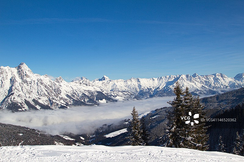 阿尔卑斯山脉图片素材