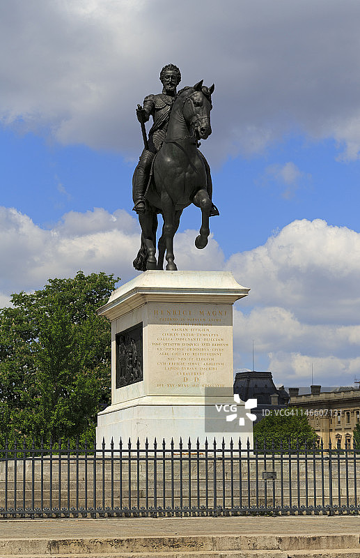 亨利四世骑马雕像，西岱岛图片素材