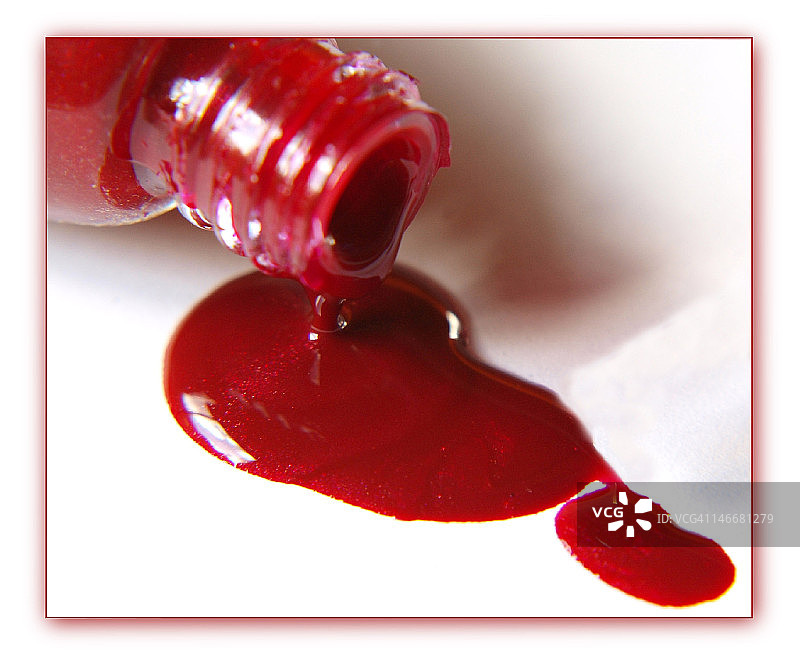 红色指甲油图片素材