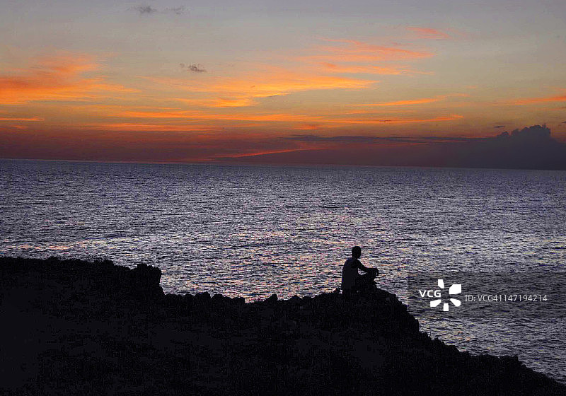 日落与人物图片素材