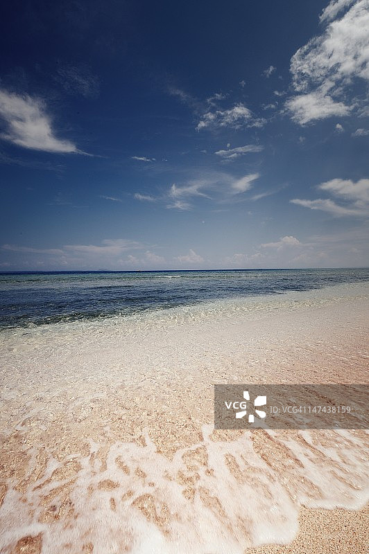布纳肯岛的白色沙滩图片素材