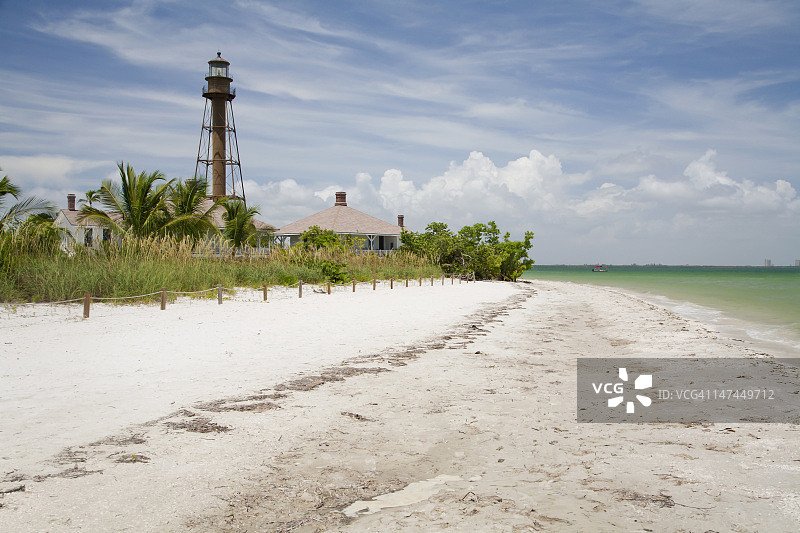 萨尼贝尔灯塔附近的海滩图片素材