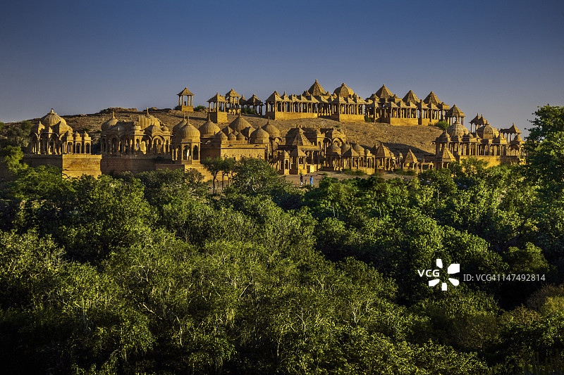 巴达巴格皇家陵墓图片素材