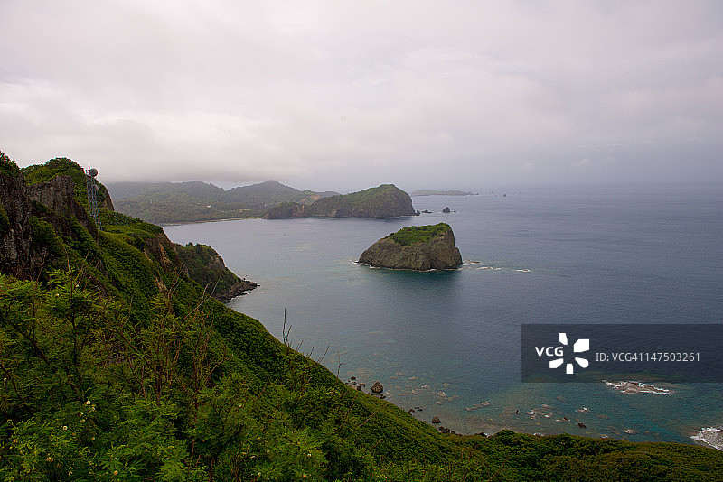 多云父岛图片素材