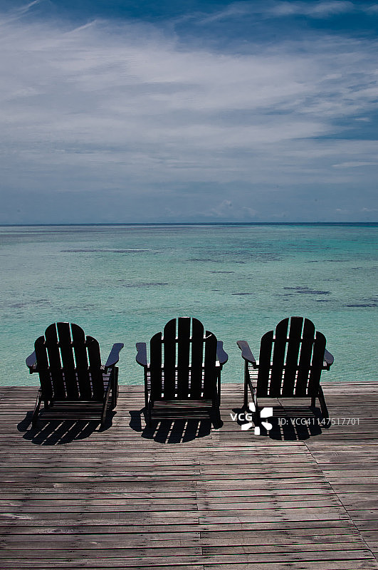 更多的热门席位图片素材