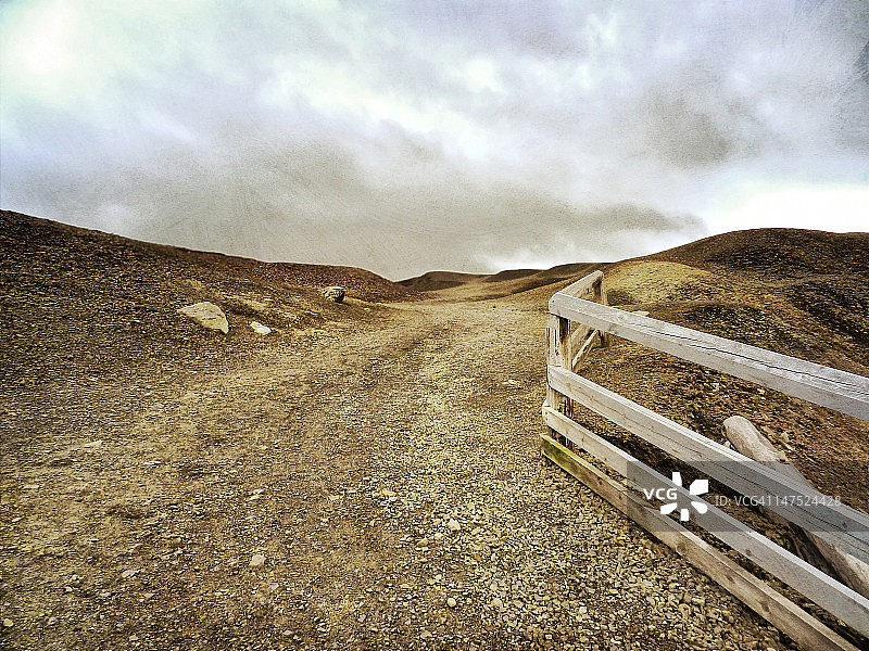 空无一人的道路图片素材