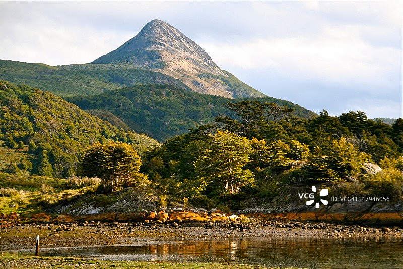 富埃戈火山和水入口图片素材