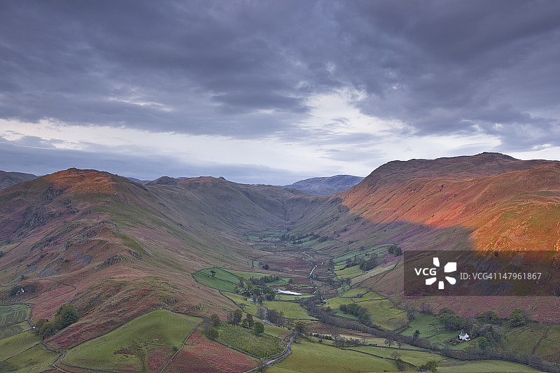 从哈林费尔看到的马丁代尔公共区和博雷代尔图片素材