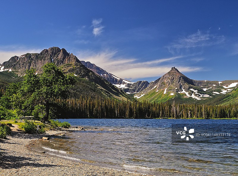 野餐邀请函图片素材