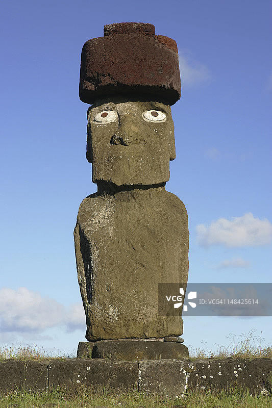 复活节岛上的摩艾石像图片素材
