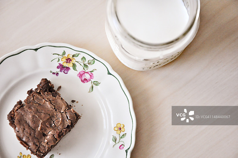 午后小点图片素材