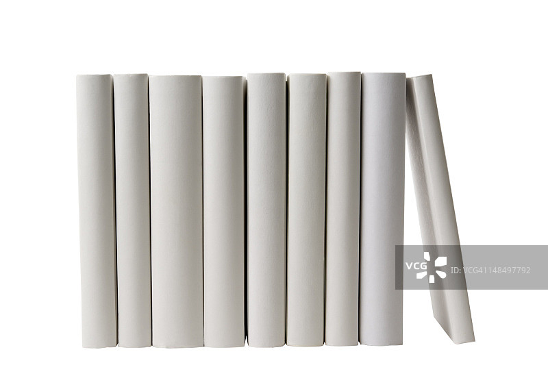 白色背景上的一排白色空白书脊图片素材