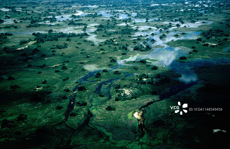 河流系统与平原鸟瞰图图片素材