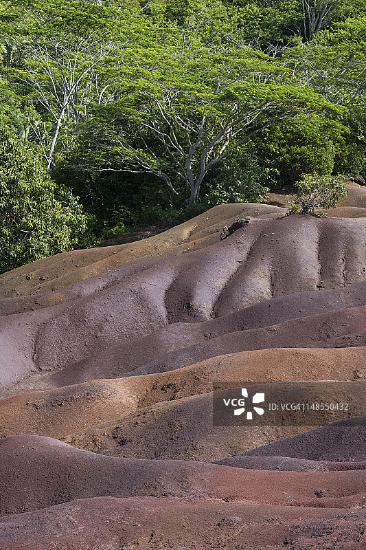 沙马雷尔七色土图片素材