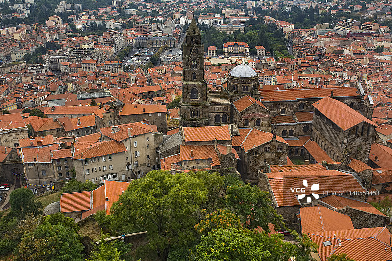 从高乃依岩石看巴黎圣母院和老城区图片素材