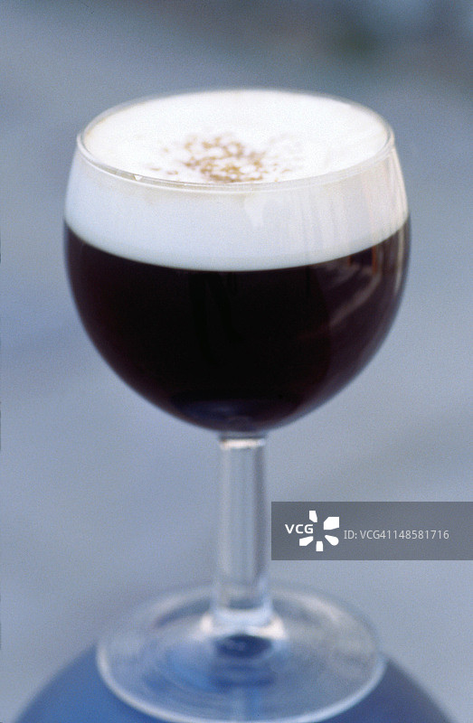 一杯爱尔兰咖啡图片素材