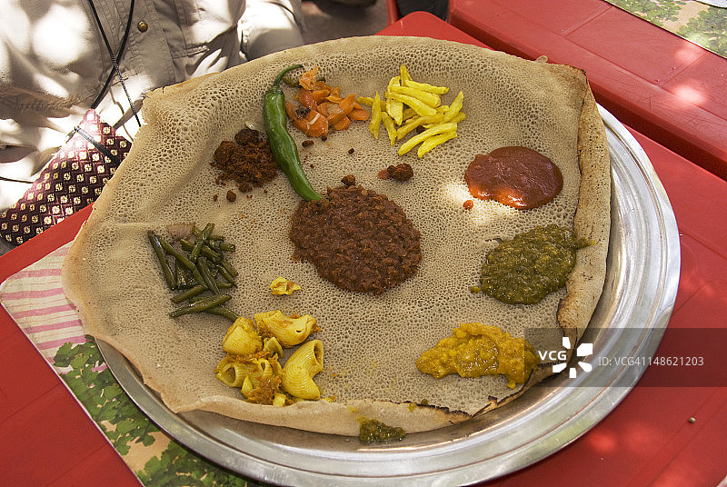 英吉拉面包和瓦特拼盘图片素材