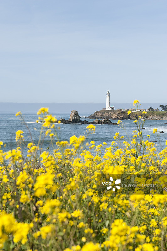 1号公路旁的鸽子角灯塔图片素材