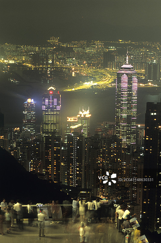 从太平山顶观赏香港太平山夜景图片素材