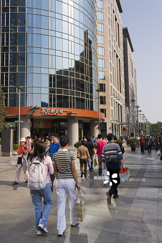 北京东方广场王府井大街购物中心图片素材