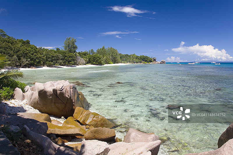 Anse Severe海滩的清澈海水图片素材