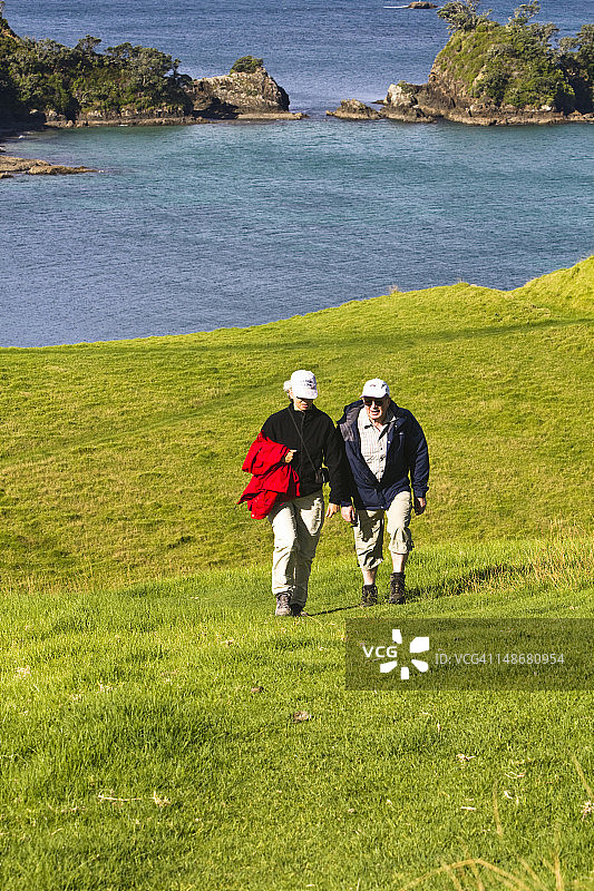 乌鲁普卡普卡岛：岛屿湾最大的岛屿，拥有美丽的海滩和历史悠久的步道图片素材