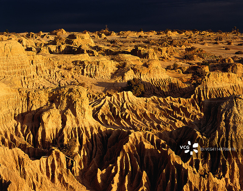 新南威尔士州蒙戈国家公园的午后阳光图片素材