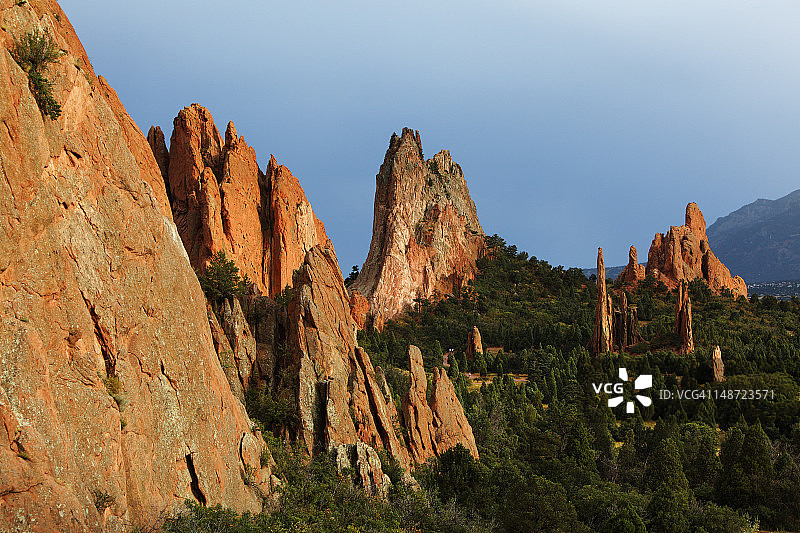 众神花园中的教堂谷图片素材