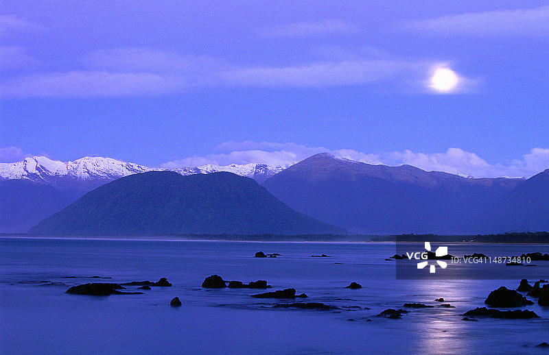 从杰克逊湾看到的阿斯帕林山图片素材