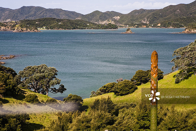 乌鲁普卡普卡岛：岛屿湾中最大的岛屿图片素材