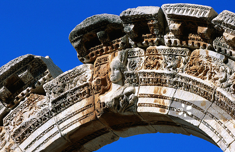 哈德良神庙拱门细节图片素材