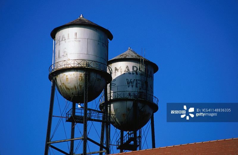 德卢斯历史运河公园的水塔图片素材