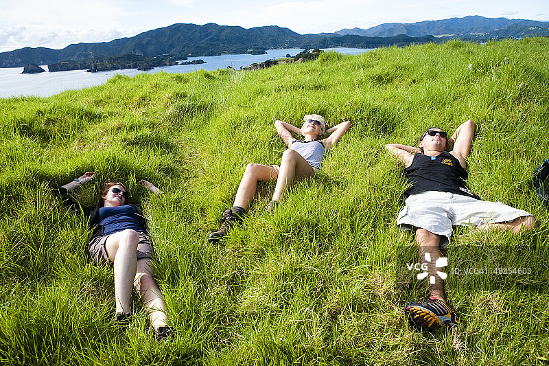 乌鲁普卡普卡岛：岛屿湾最大的岛屿，拥有美丽的海滩和历史悠久的步道图片素材