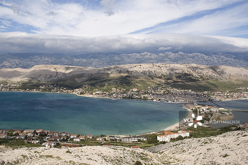 帕格镇和沙湾图片素材