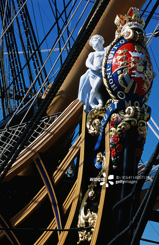 海军遗产区胜利号上的船头雕像图片素材