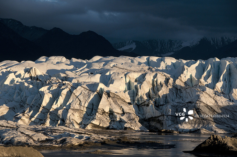 马塔努斯卡冰川图片素材