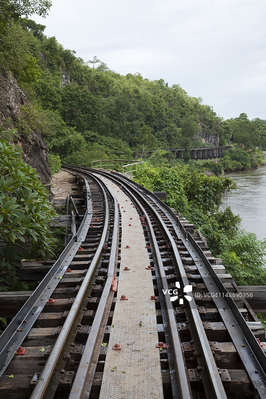 桂河死亡铁路木制栈桥图片素材