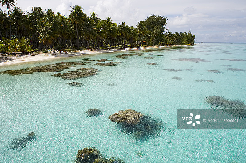 法卡拉瓦环礁湖海滩图片素材