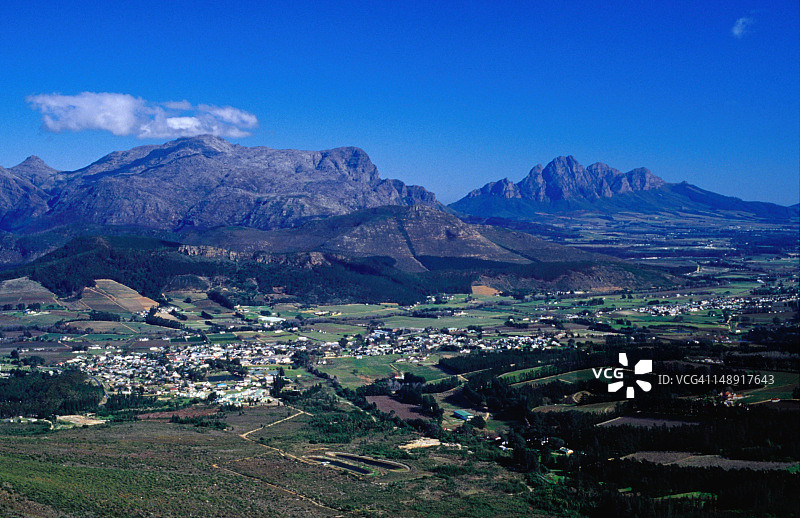 南非弗朗舒克小镇，著名葡萄酒产区图片素材