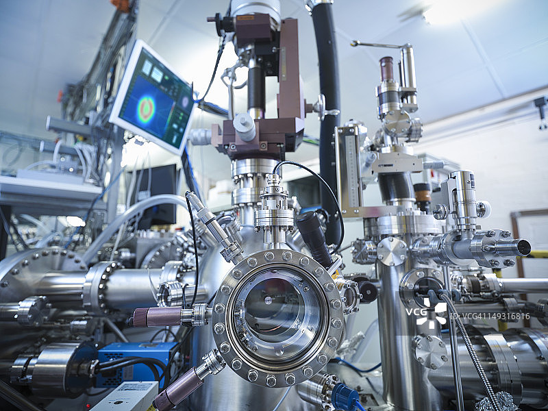 材料科学实验室中LEED（低能电子衍射）仪器的视图图片素材