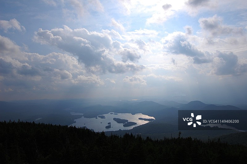 蓝山湖图片素材