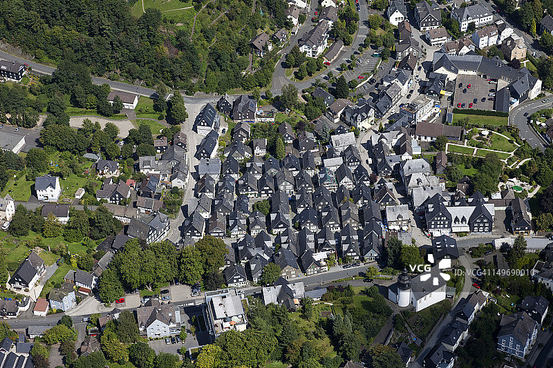 欧洲德国北莱茵-威斯特法伦州弗罗伊登贝格：半木结构房屋景观图片素材